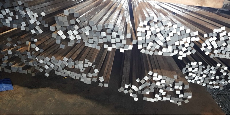 Thép vuông đặc CT3 hàng cán nóng Trung Quốc